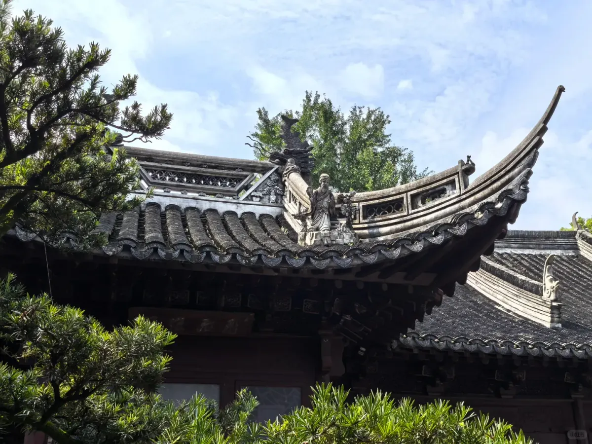 Yu Garden in spring, Shanghai